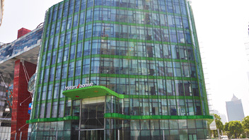 美特斯邦威上?？偛啃罗k公樓