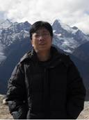 '>       </center>      <p> 　　楊彥陽，北京科技大學工學碩士，現(xiàn)任Teleopti中國區(qū)高級咨詢顧問。<br />        <br />        　　楊先生是國內(nèi)最早一批從事WFM（勞動力資源管理）/ WFO（勞動力資源優(yōu)化）的資深咨詢顧問。曾為多家電信、銀行、企業(yè)進行WFM / WFO方案的設(shè)計與實施，并進行咨詢優(yōu)化服務(wù)。在CTI         Forum，客戶世界(CCMW) 等媒體發(fā)表多篇有關(guān)WFM的專業(yè)文章。 </p>      <p align=